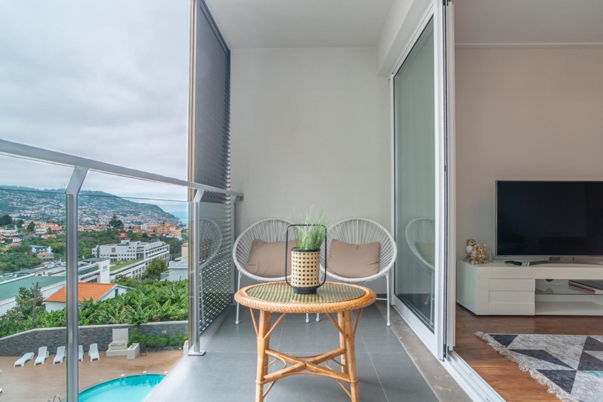 Madalenas View Appartement Funchal  Buitenkant foto