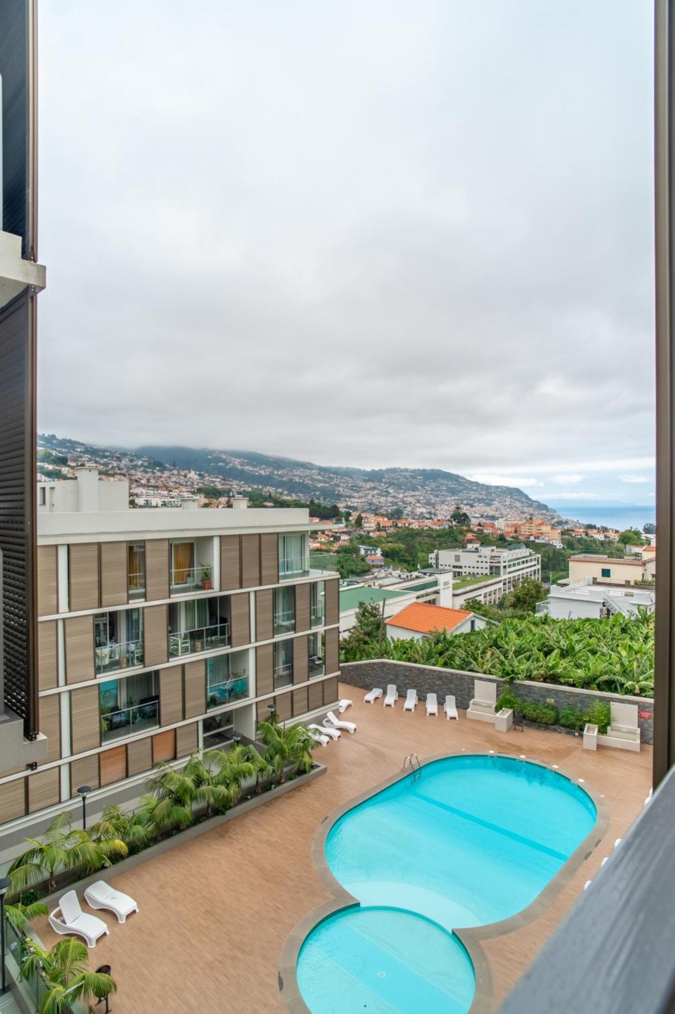 Madalenas View Appartement Funchal  Buitenkant foto